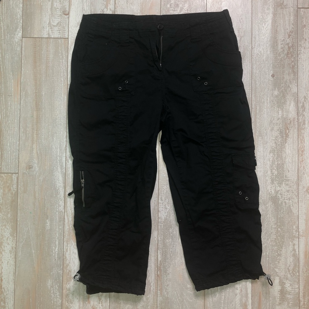 Style & Co PETITE cargo capris